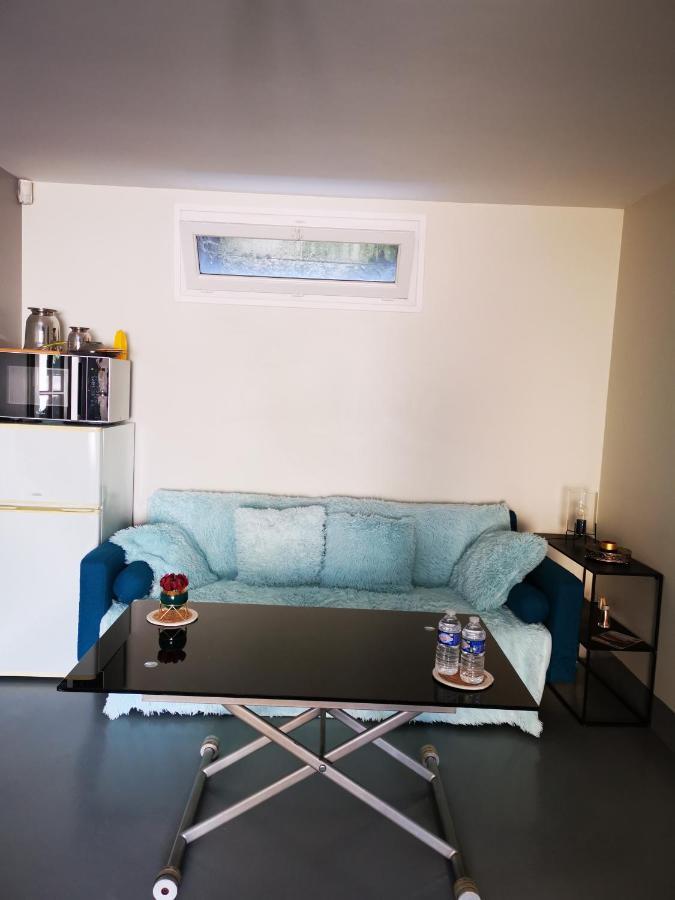Suite Jacuzzi Au Calme Domont Extérieur photo